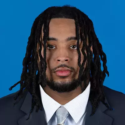 Jeremiah Warren headshot