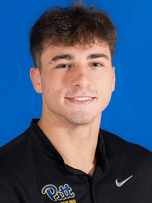 Headshot of Vince Bouzakis