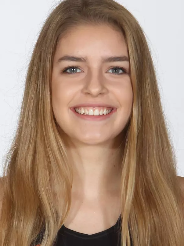 Bella Alarie
