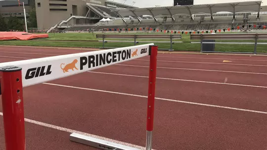 Women’s XC/Track & Field Welcomes 15 For Class of 2026