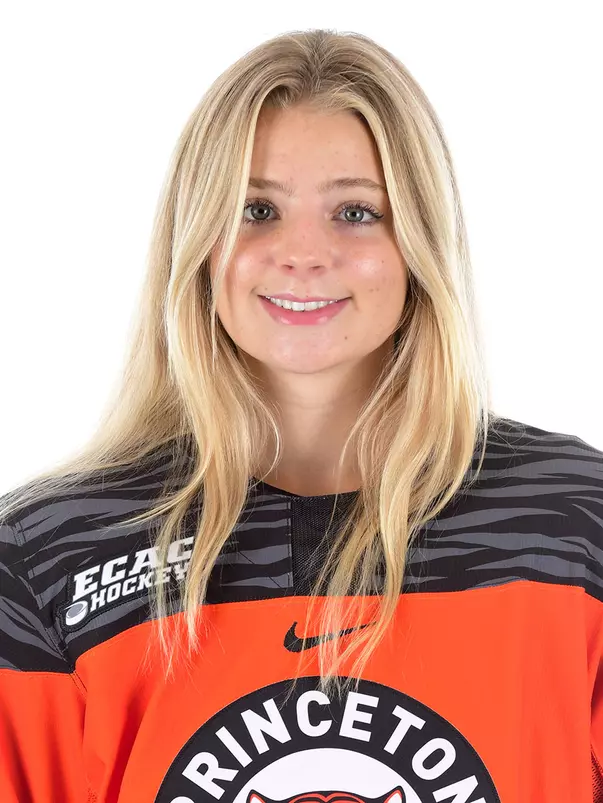 Grace Kuipers headshot