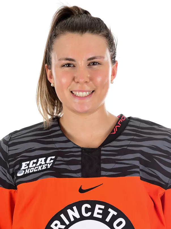 Kate Monihan headshot