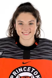 Cassie Reale headshot