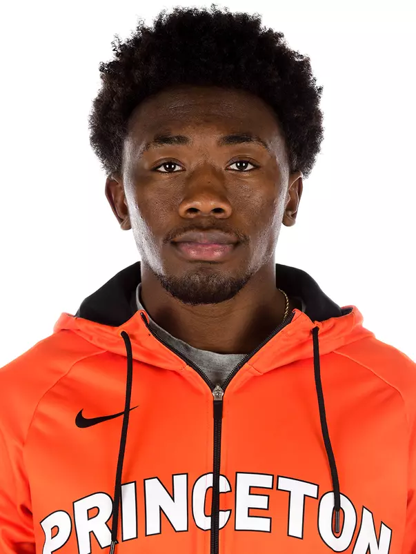 Quincy Monday headshot