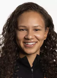 Ashley Scott Headshot