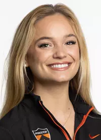 Julianna Tornetta Headshot
