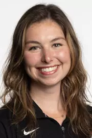 Lucy_Kloeppel_Headshot