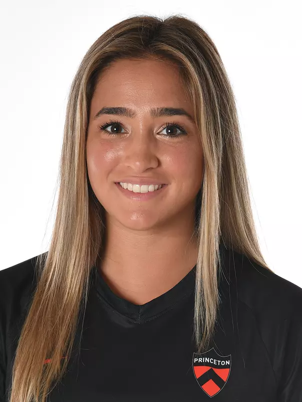 Amy Paternoster headshot