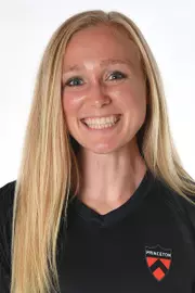 Caroline Noonan headshot