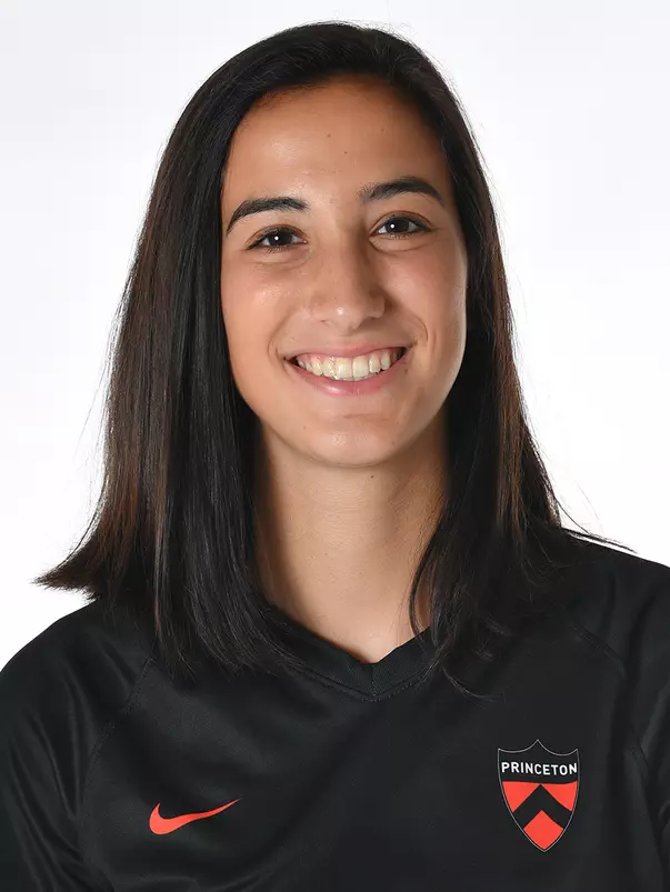 Grace Sherman headshot