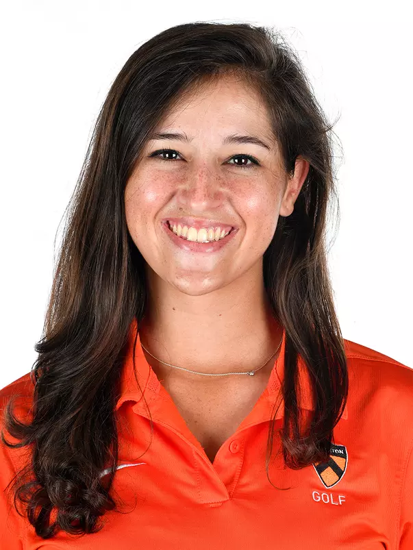 Sophie Siminoff headshot