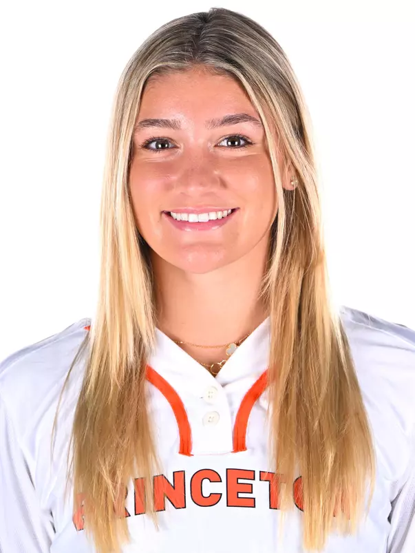 Ali Blanchard headshot