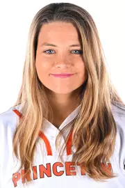 Gianna Mavica headshot