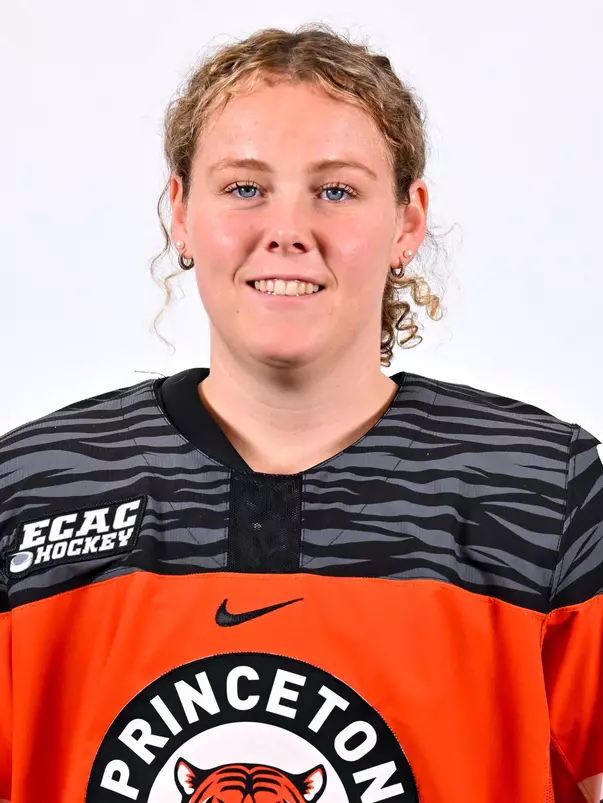 Kayla Fillier headshot