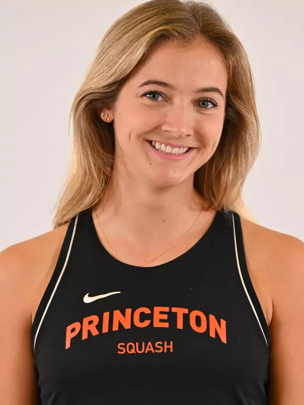 Connie_Nelson_Headshot