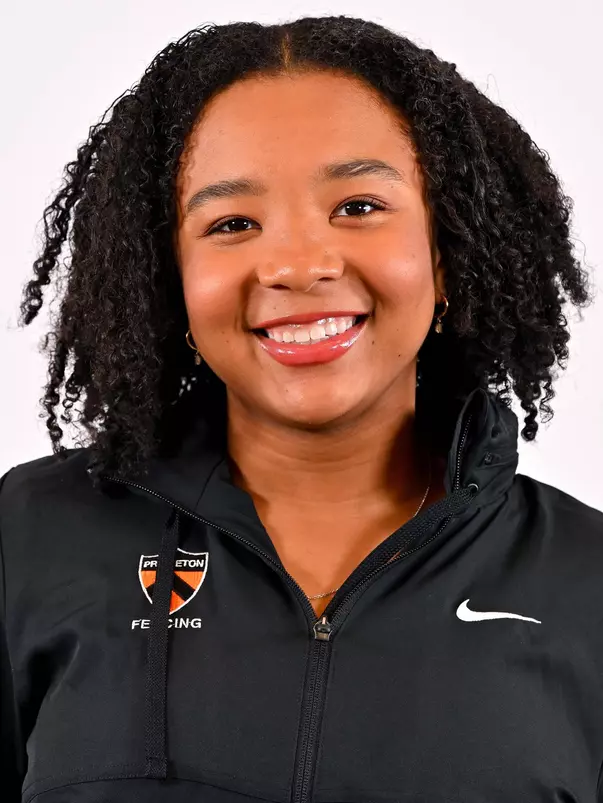 Alexis Anglade headshot