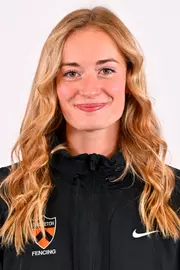 Sofia Komar headshot