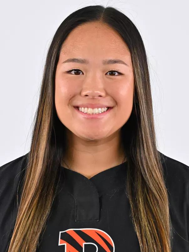 Adrienne Chang headshot