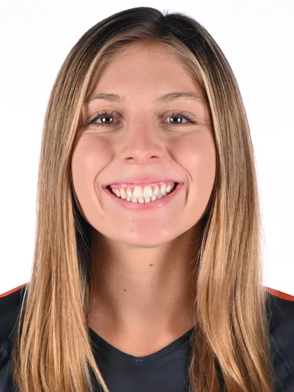 Melina Mahood Headshot