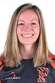 Kristen Ahner headshot