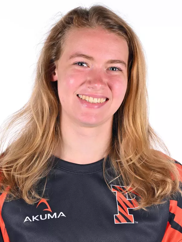 Hadley Clayton headshot