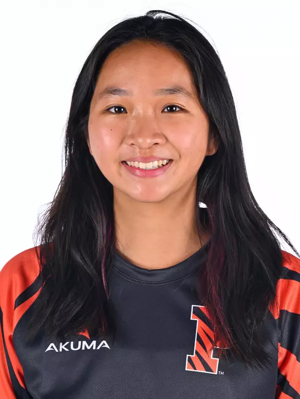 Jessica Cui headshot