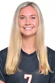 Marissa Hart headshot