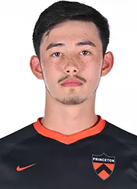 Ian MacIver Headshot