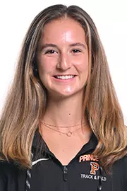 Abby Loveys 22 headshot