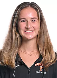 Abby Loveys 22 headshot