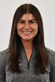 Daniella Calabrese headshot