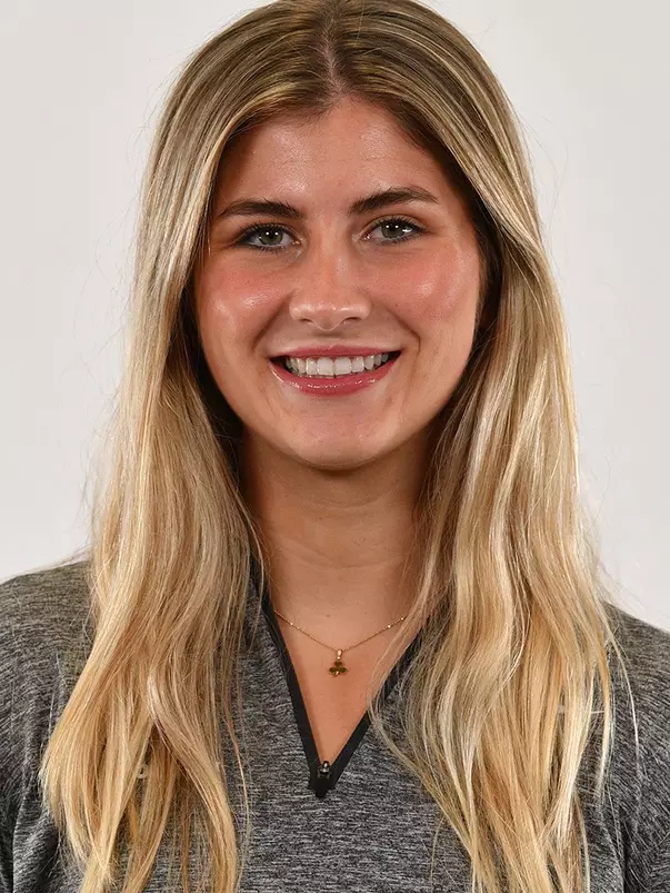 Emerson O'Leary headshot