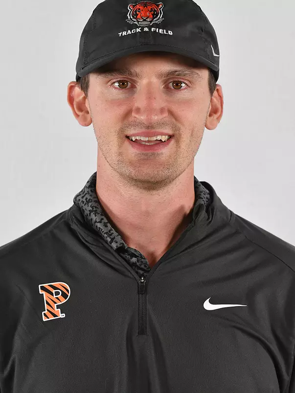 Christopher Meng Headshot