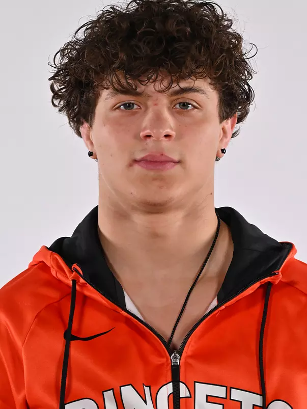 Tyler Vazquez Headshot