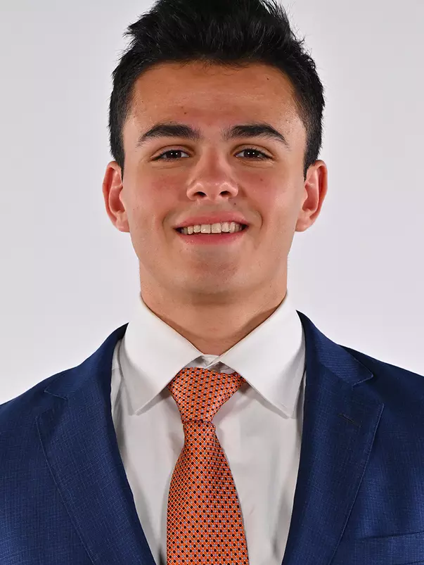 Joshua Karnish Headshot