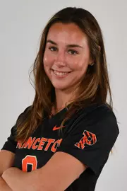 Kari Buonanno Headshot
