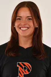 Molly Chambers headshot