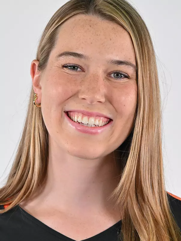 Kathleen Bishop Headshot.