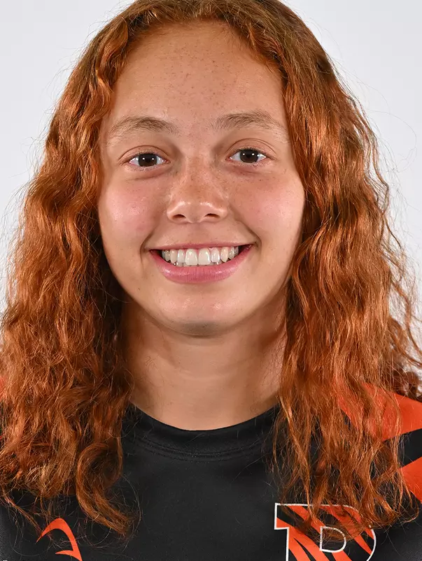 Alayshja Bable Headshot.