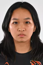 Jessica Cui Headshot.