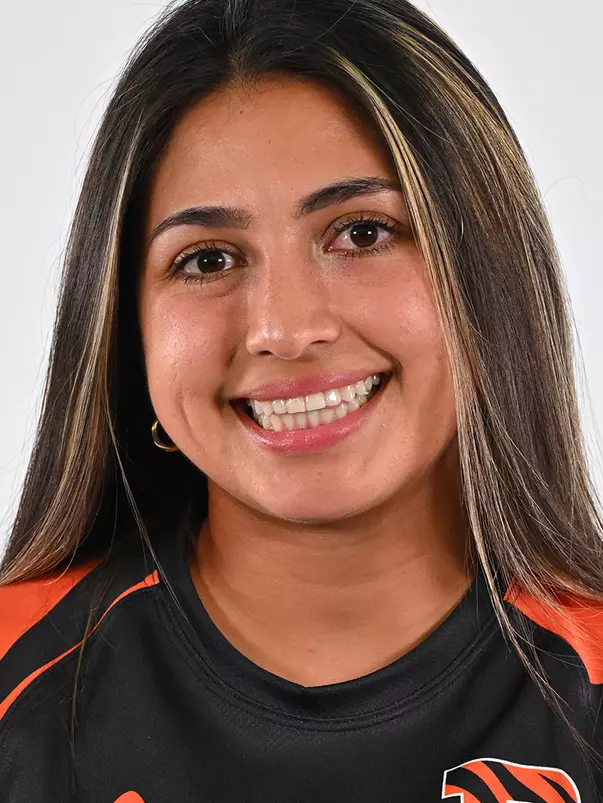 Laura Esguerra Hedshot.