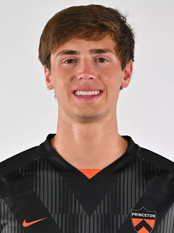 Walker Gillespie Headshot