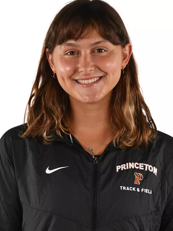 Angie Allen Headshot