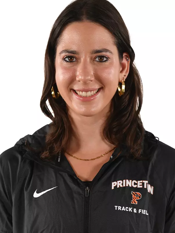 Luci Doogan Headshot