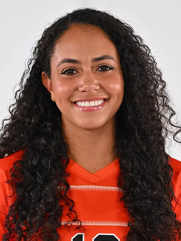 lily bryant headshot