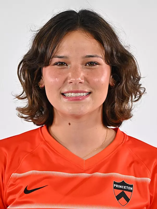 drew Coomans headshot