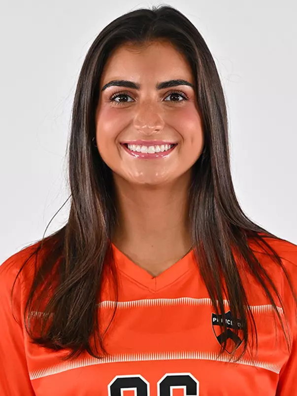 Ally Murphy headshot