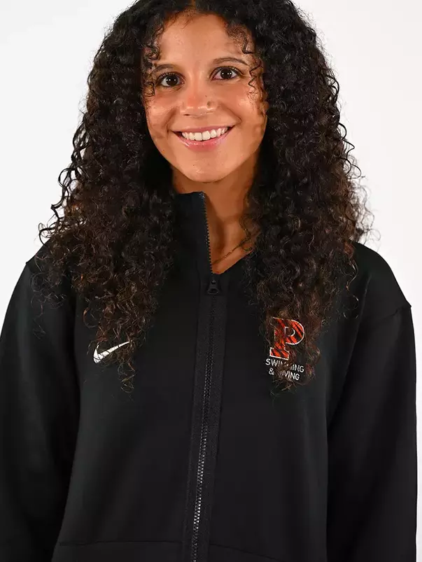 Nathalie Barnes Headshot