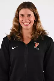 Alexa Pappas Headshot