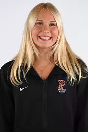 Megan Reich Headshot